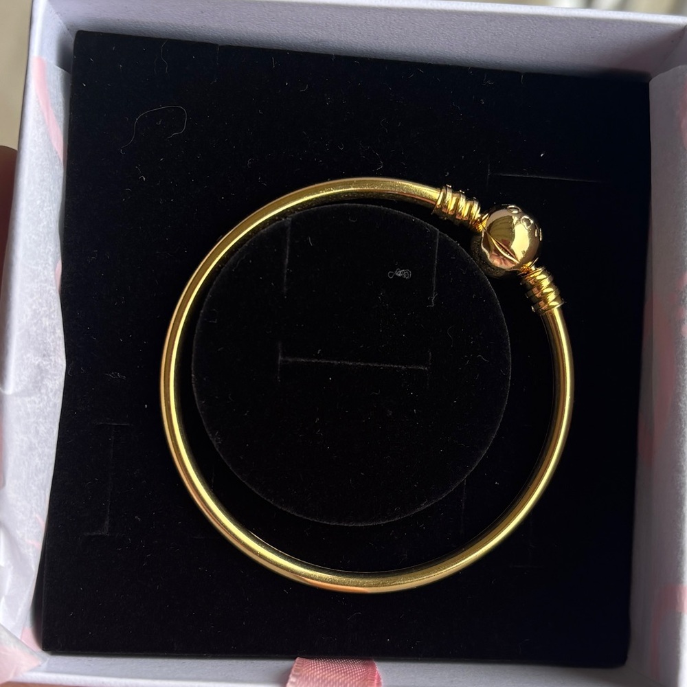 Pandora gold bangle bracelet